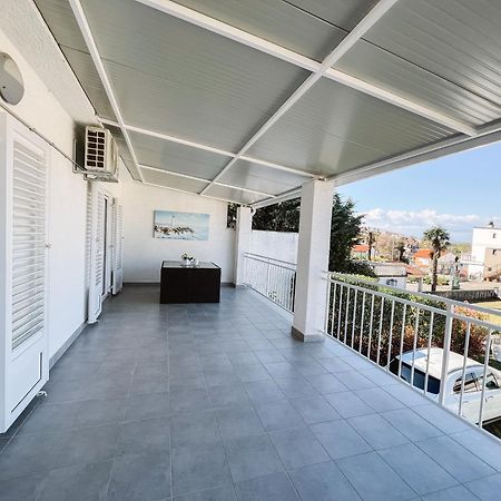 Modern Apartment In The Heart Of Njivice Dış mekan fotoğraf