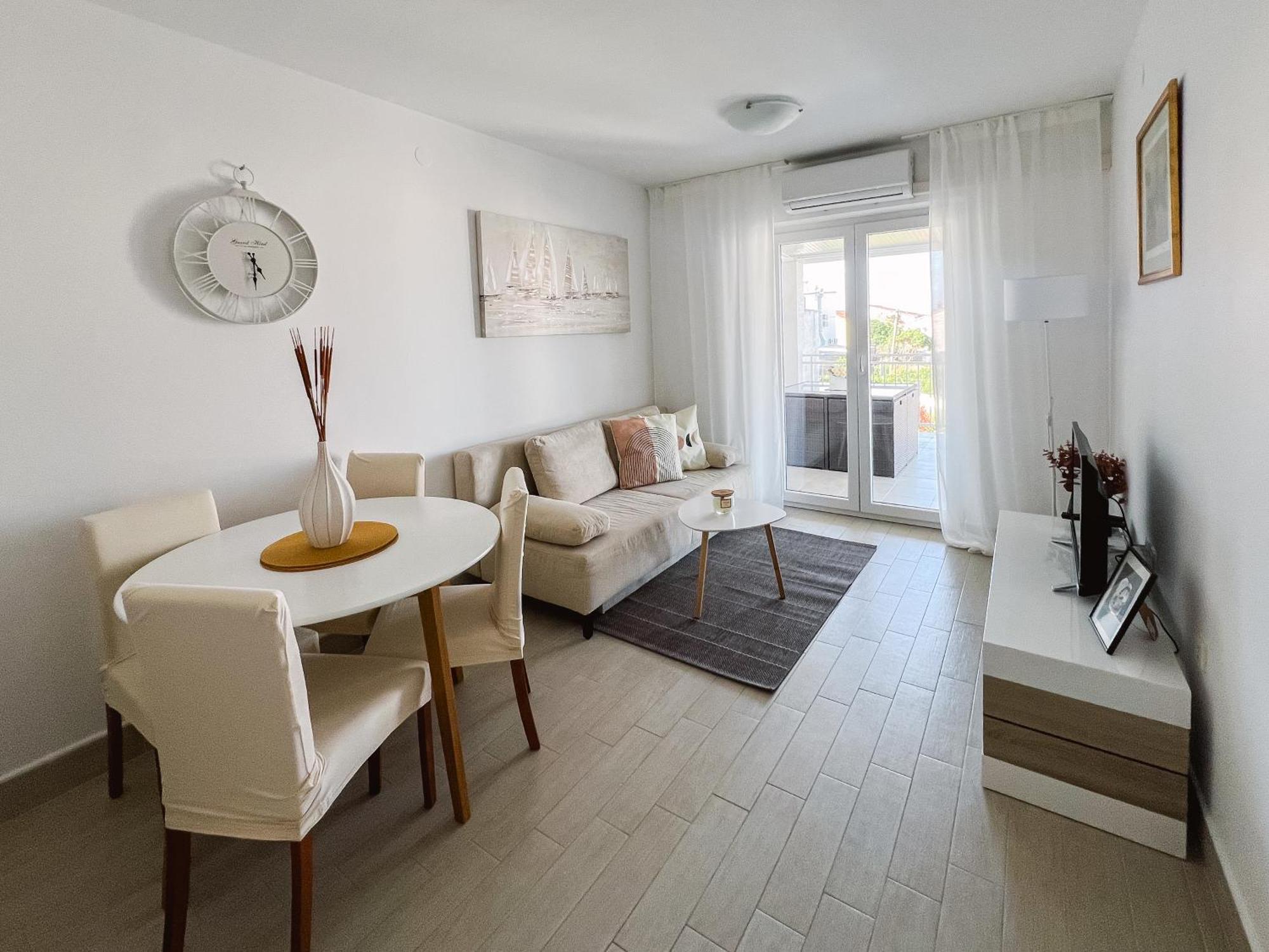 Modern Apartment In The Heart Of Njivice Dış mekan fotoğraf